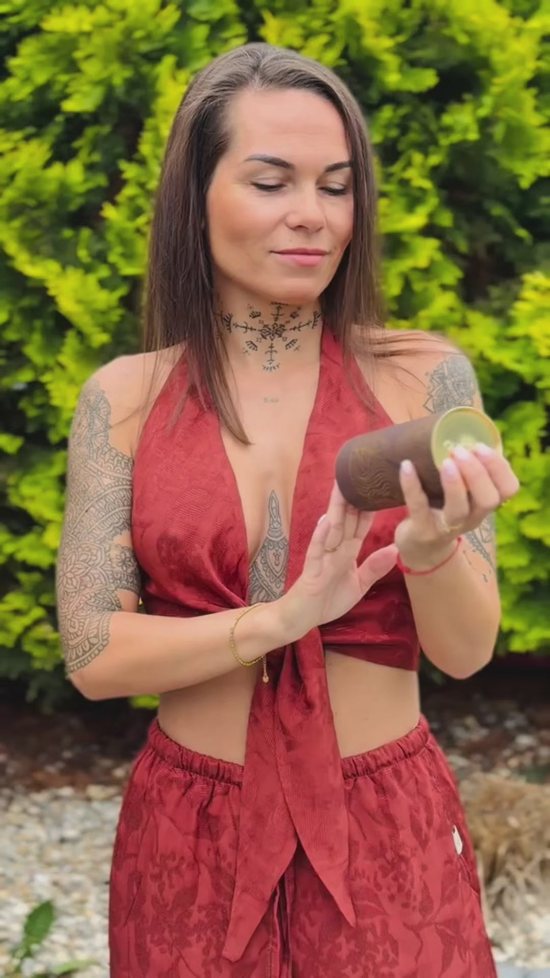 Cargar video: 